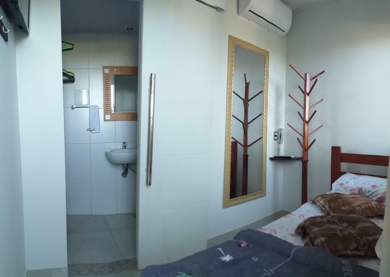 Airport Inn